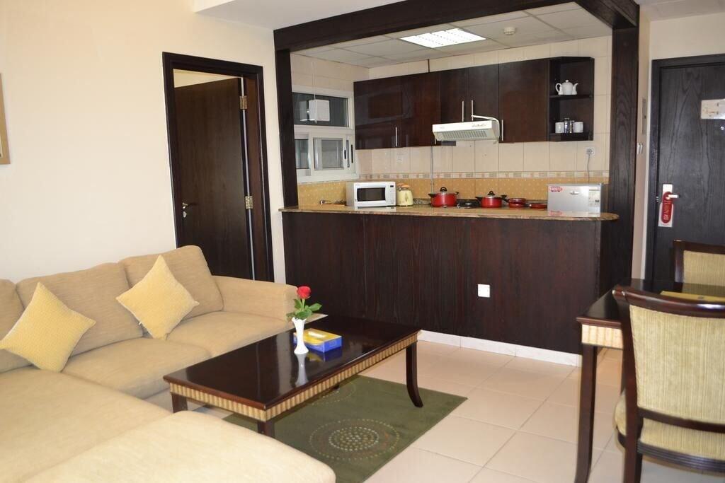 Al Hayat Hotel Apartments Charjah Extérieur photo