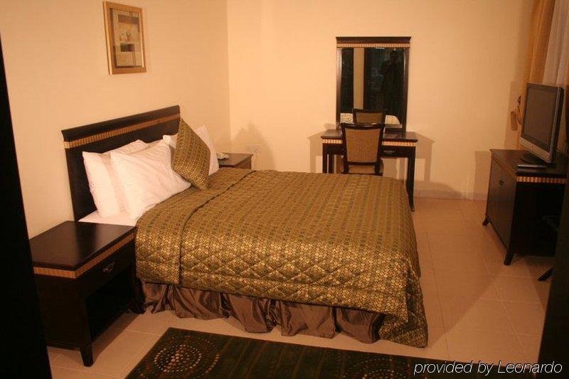 Al Hayat Hotel Apartments Charjah Chambre photo